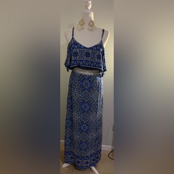 Cold Shoulder Mandala Long Maxi Dress - Picture 2 of 10